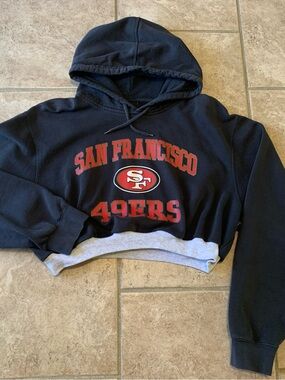 Hand Crafted Black San Francisco 49ers Cropped Hoodie with Red Logo